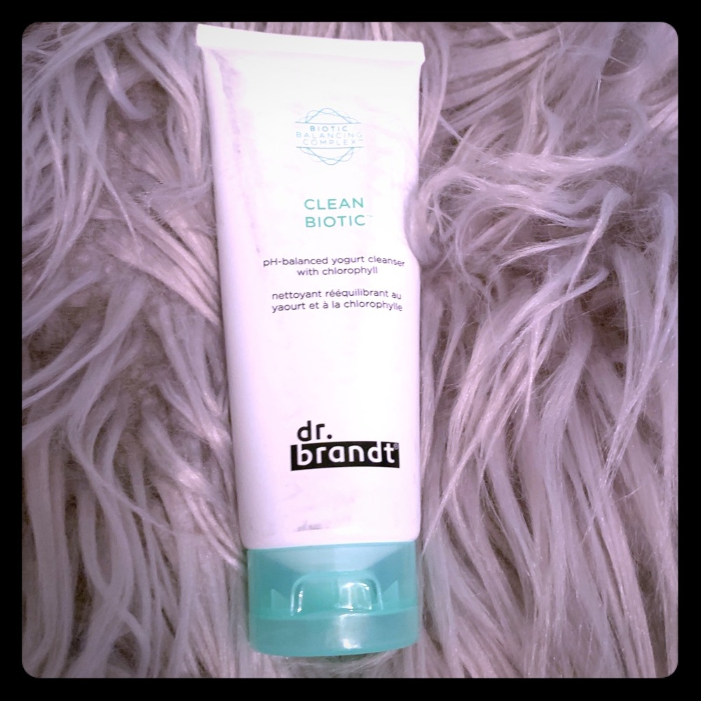 Dr. Brandt Clean Biotic Yogurt Cleanser
